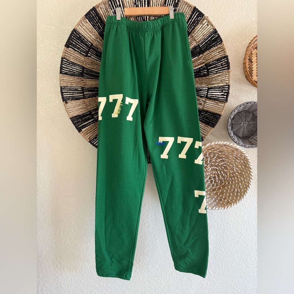 777 Mayfair Sweats NWOT